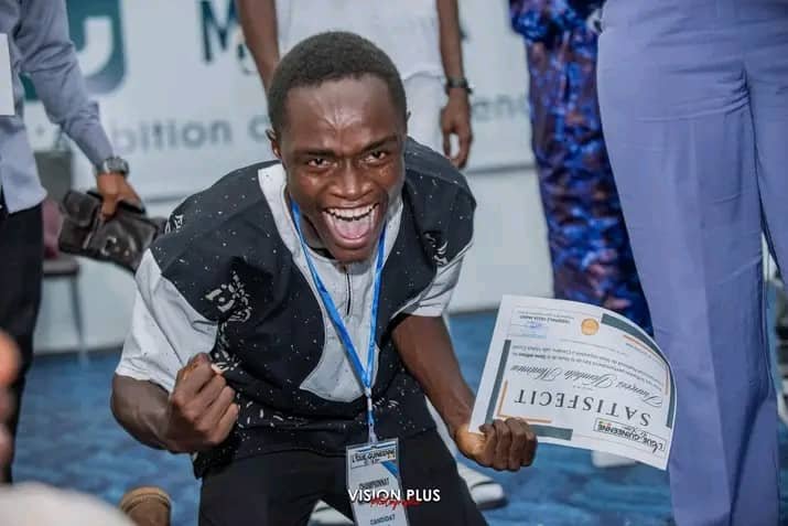 Le slameur "Paracétamol" porte-voix de la Guinée au Mondial de slam 2025