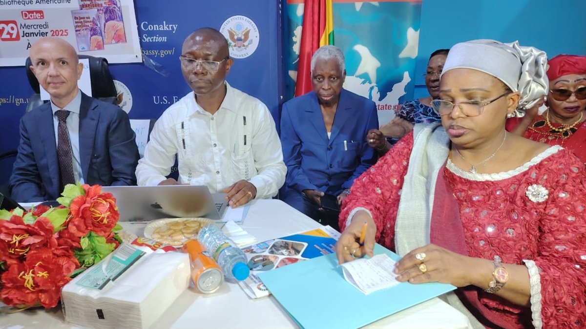 "Lutte contre les MGF : Dr Zalikatou Diallo brise le silence à travers un récit autobiographique !