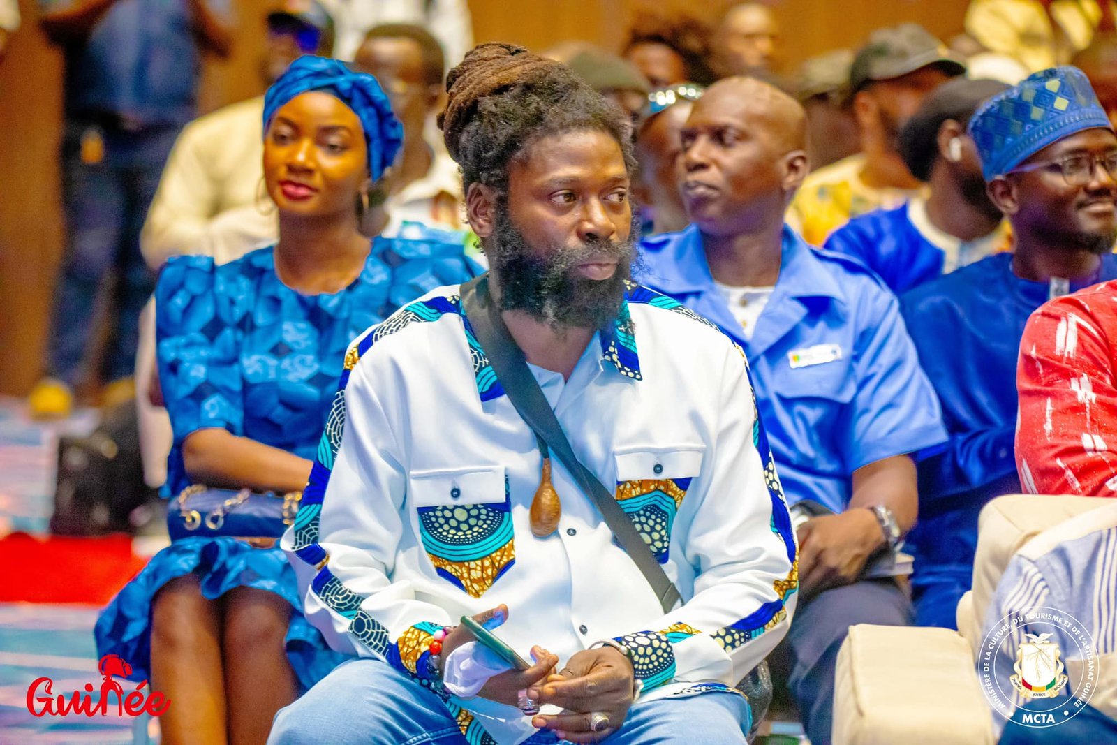 Porte-drapeau de la Guinée au FEMUA 2025, la réaction de Takana Zion