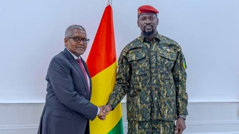 Aliko Dangoté et Doumbouya