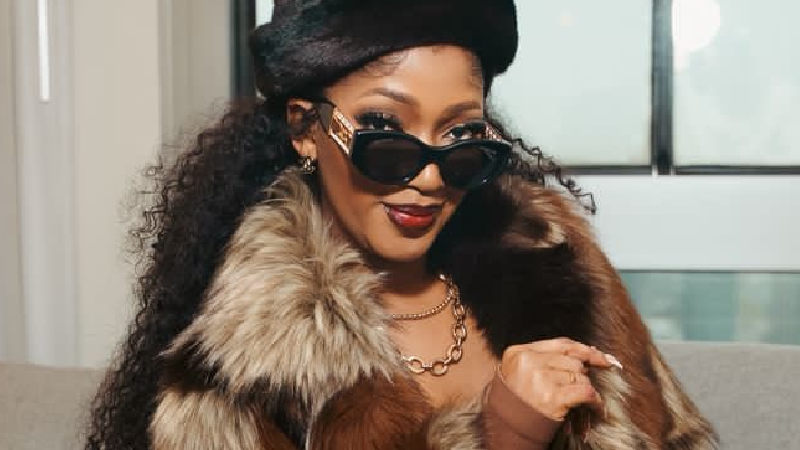 Djelykaba Bintou, artiste chanteuse guinéenne