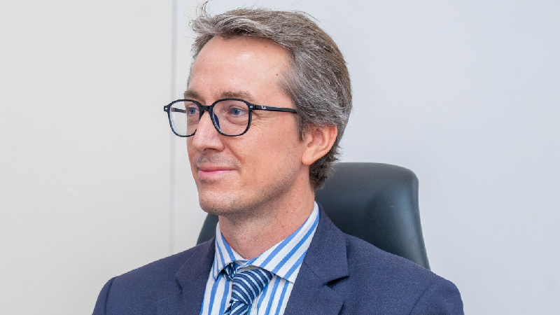 𝐌. 𝐀𝐧𝐭𝐨𝐧𝐢𝐧 𝐂œ𝐮𝐫-𝐁𝐢𝐳𝐨𝐭𝐞, 𝐃𝐢𝐫𝐞𝐜𝐭𝐞𝐮𝐫 𝐩𝐚𝐲𝐬 𝐝𝐞 𝐥’𝐀𝐅𝐃 𝐞𝐧 𝐆𝐮𝐢𝐧𝐞́𝐞.