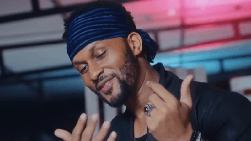 Capture d'écran du clip "Lanthiou"