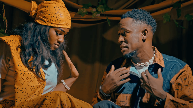 Capture d'écran du clip "Soukadi"