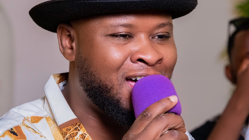 Saadu, artiste chanteur guinéen 