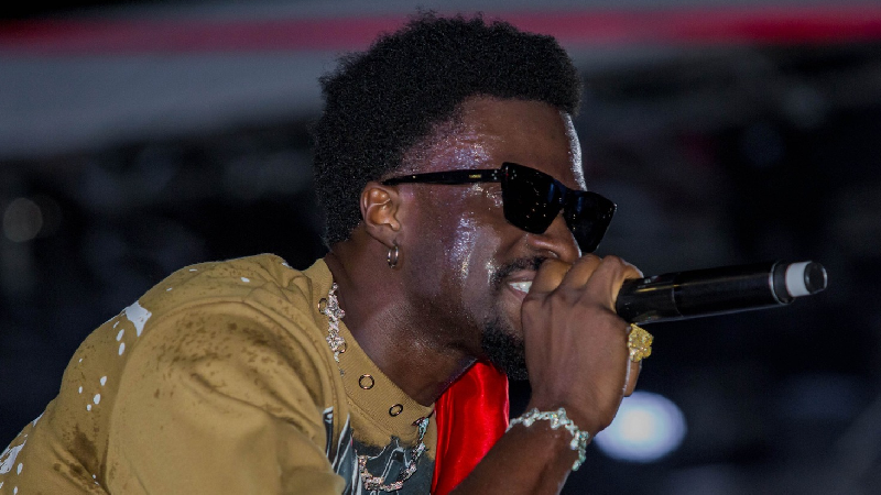 Suspect 95 au cœur d’une vive polémique en Guinée !