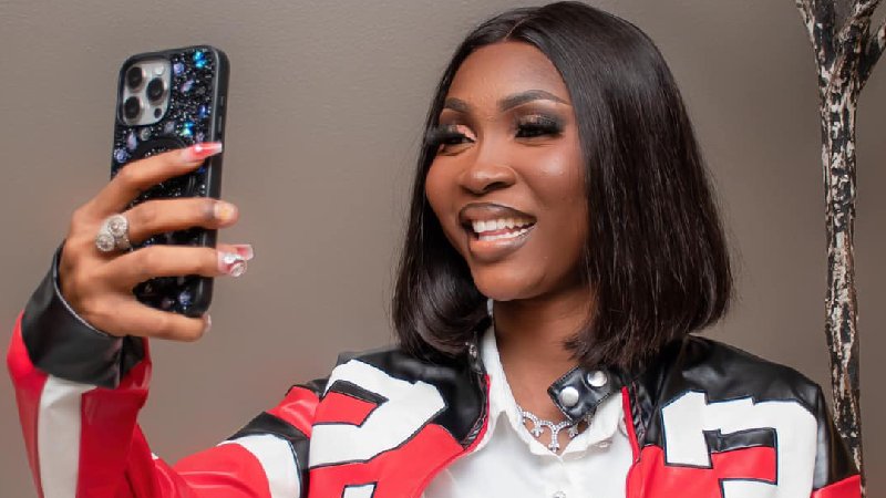 Tenin Diawara, artiste chanteuse guinéenne 