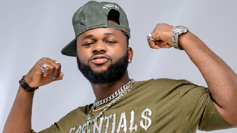 Doura Yzzy, artiste chanteur guinéen 